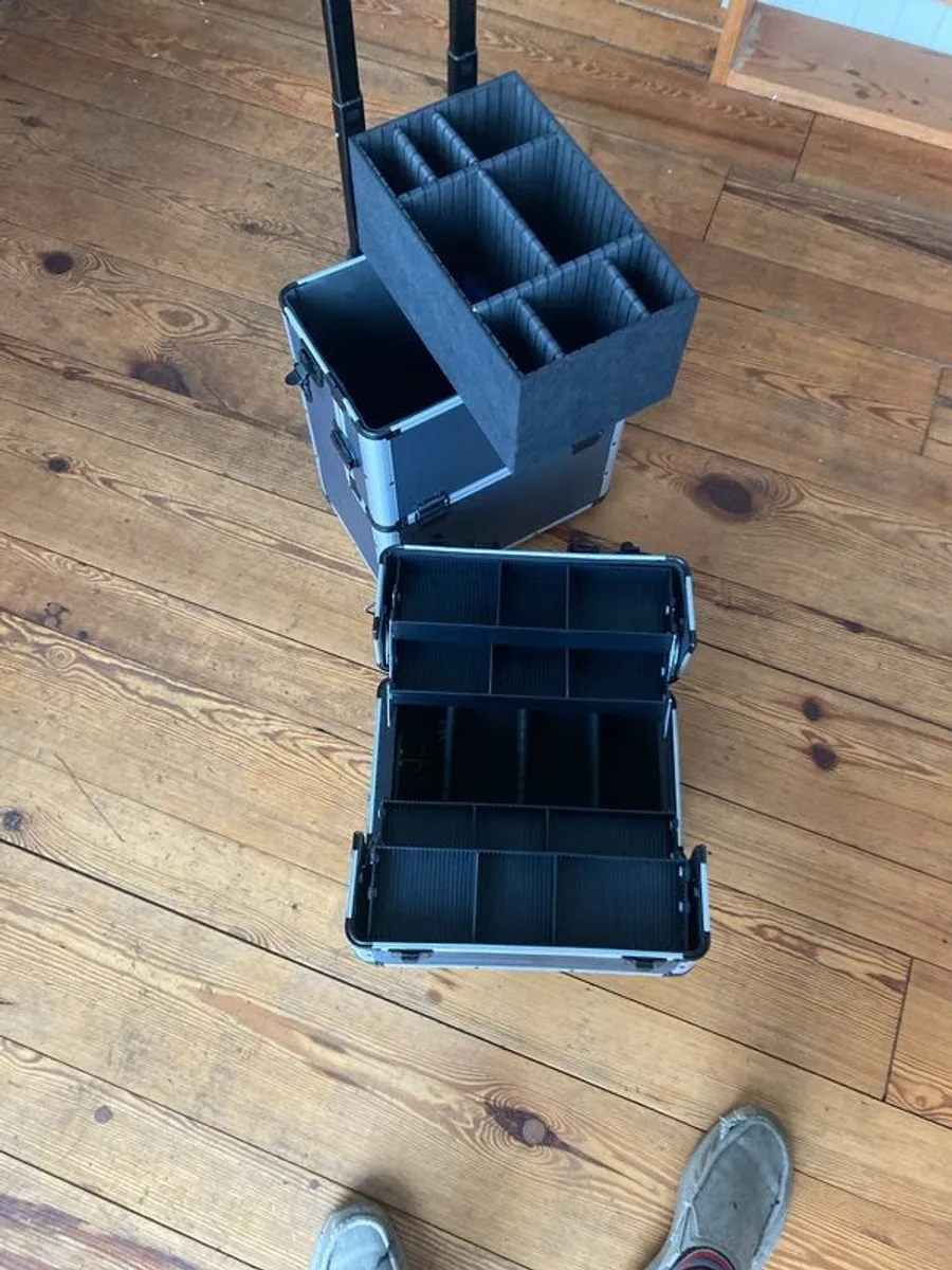 makeup trolley - Image 4