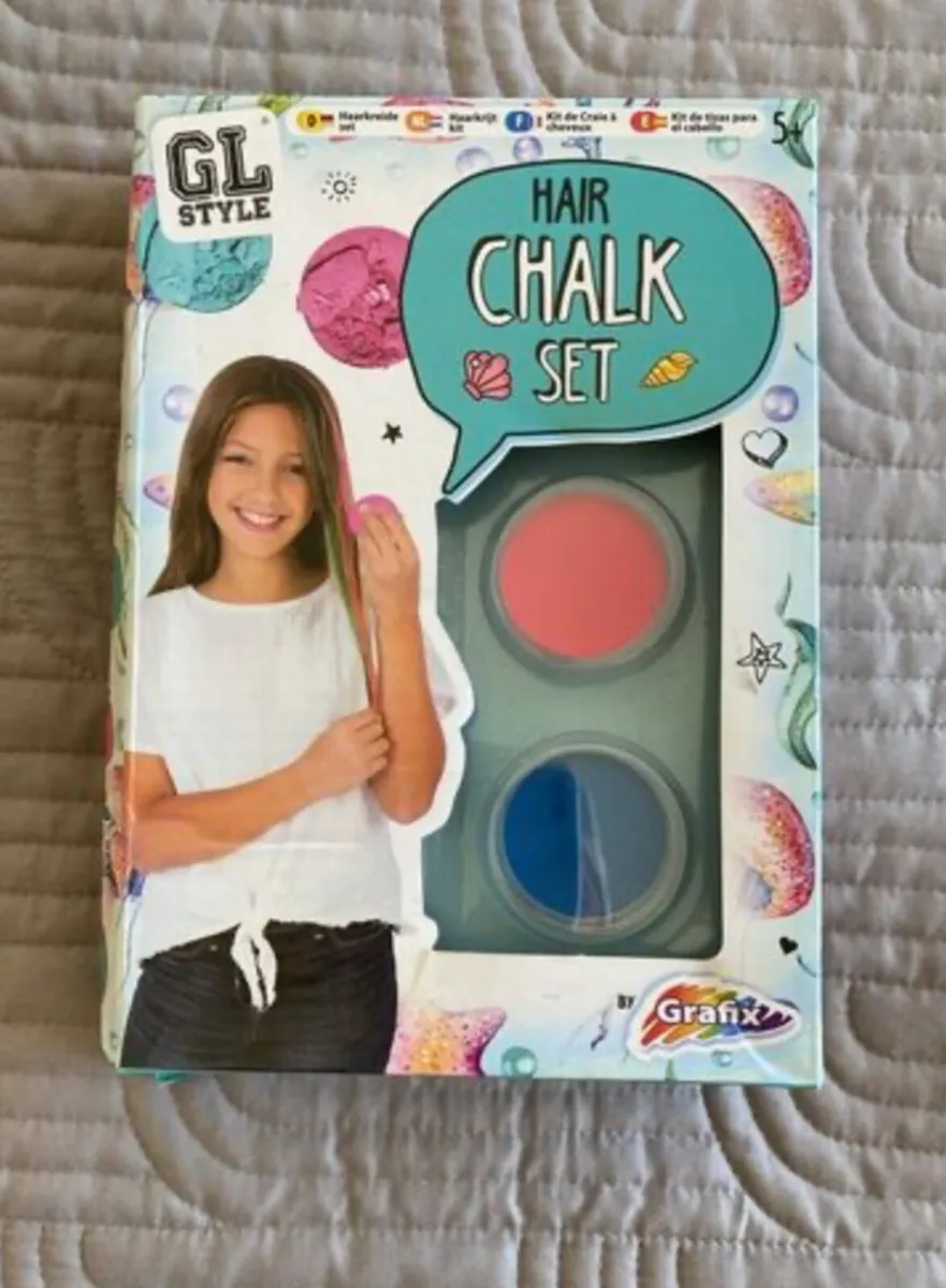 Hair chalk - Image 1
