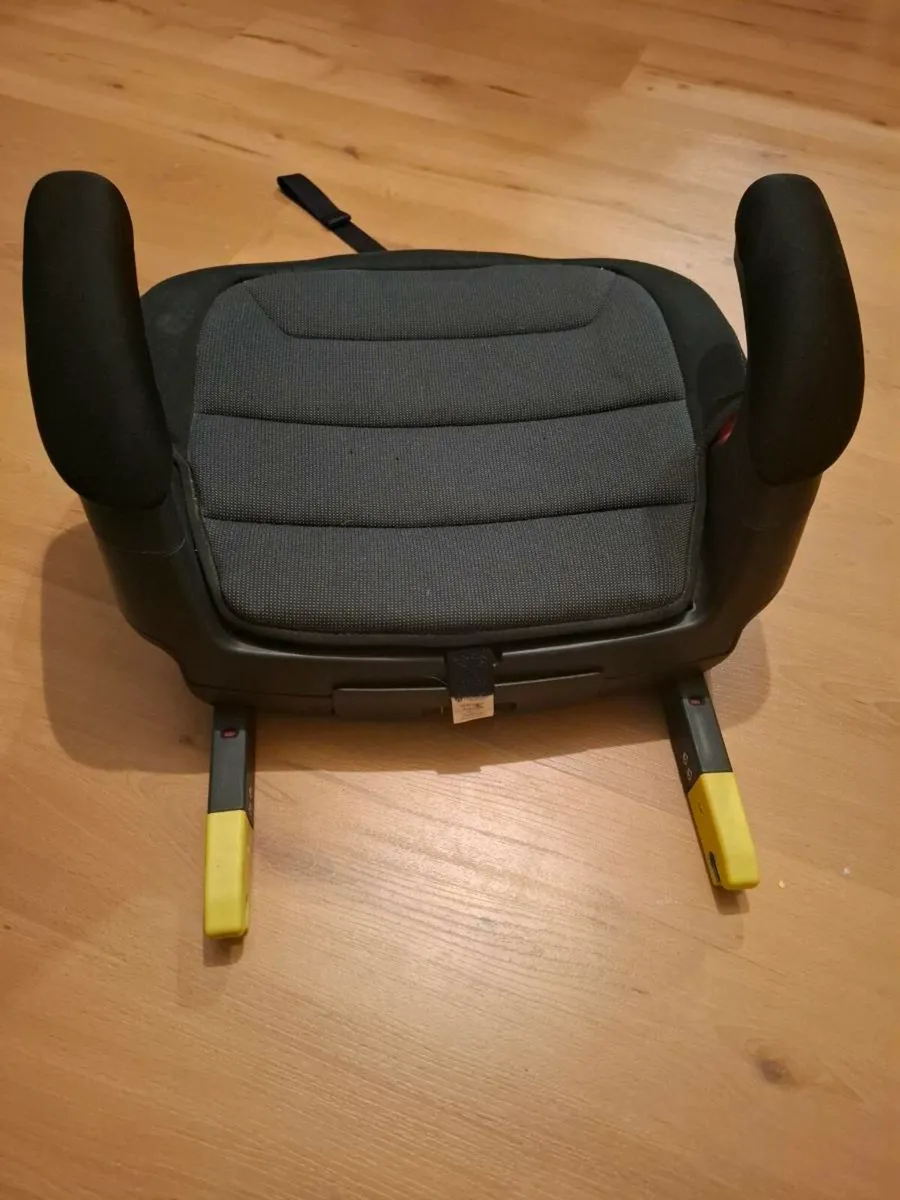 Child Car Seat - Image 3
