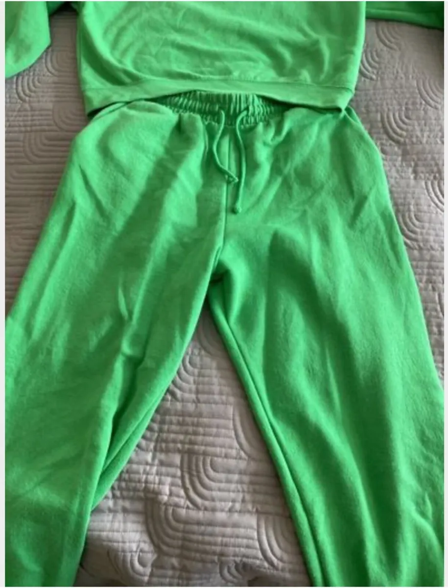 Zara Green Tracksuit - Size S - Image 4