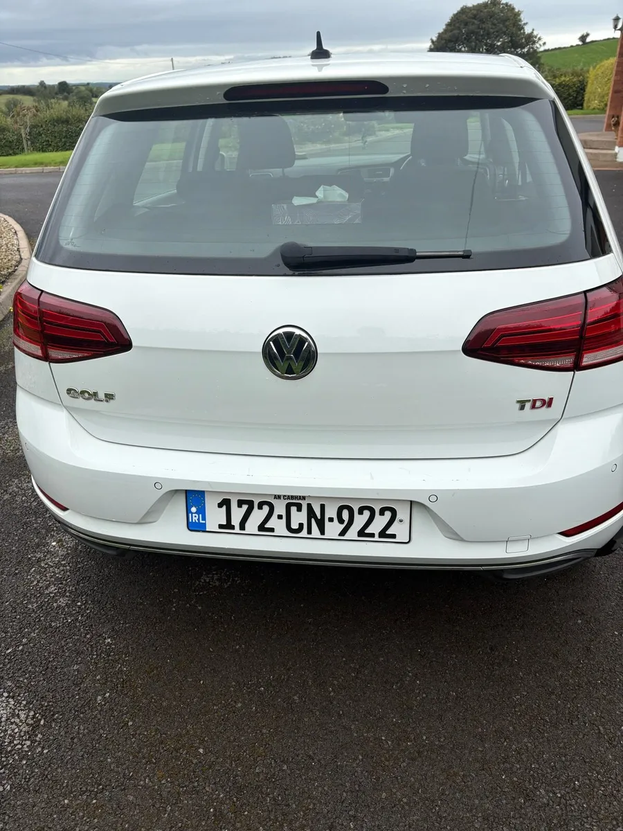 Car - Image 3