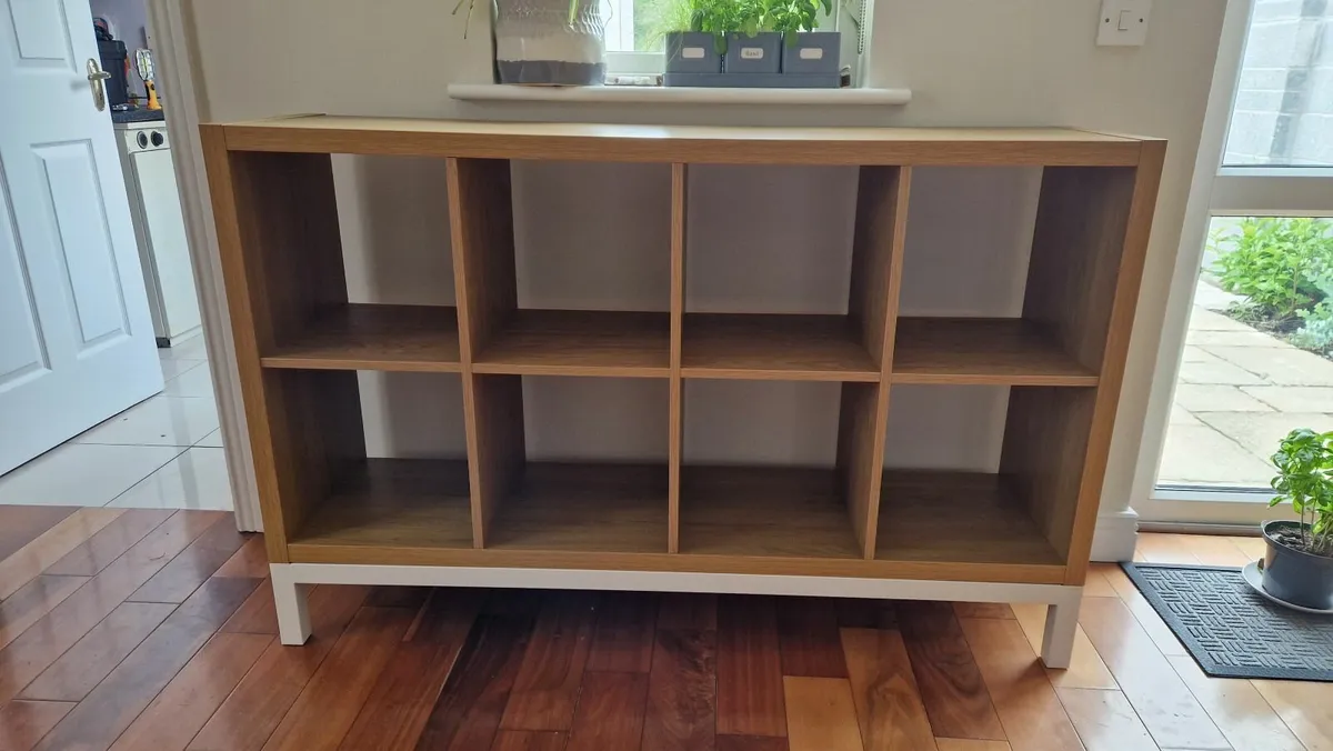 Kallax unit with underframe - Image 1