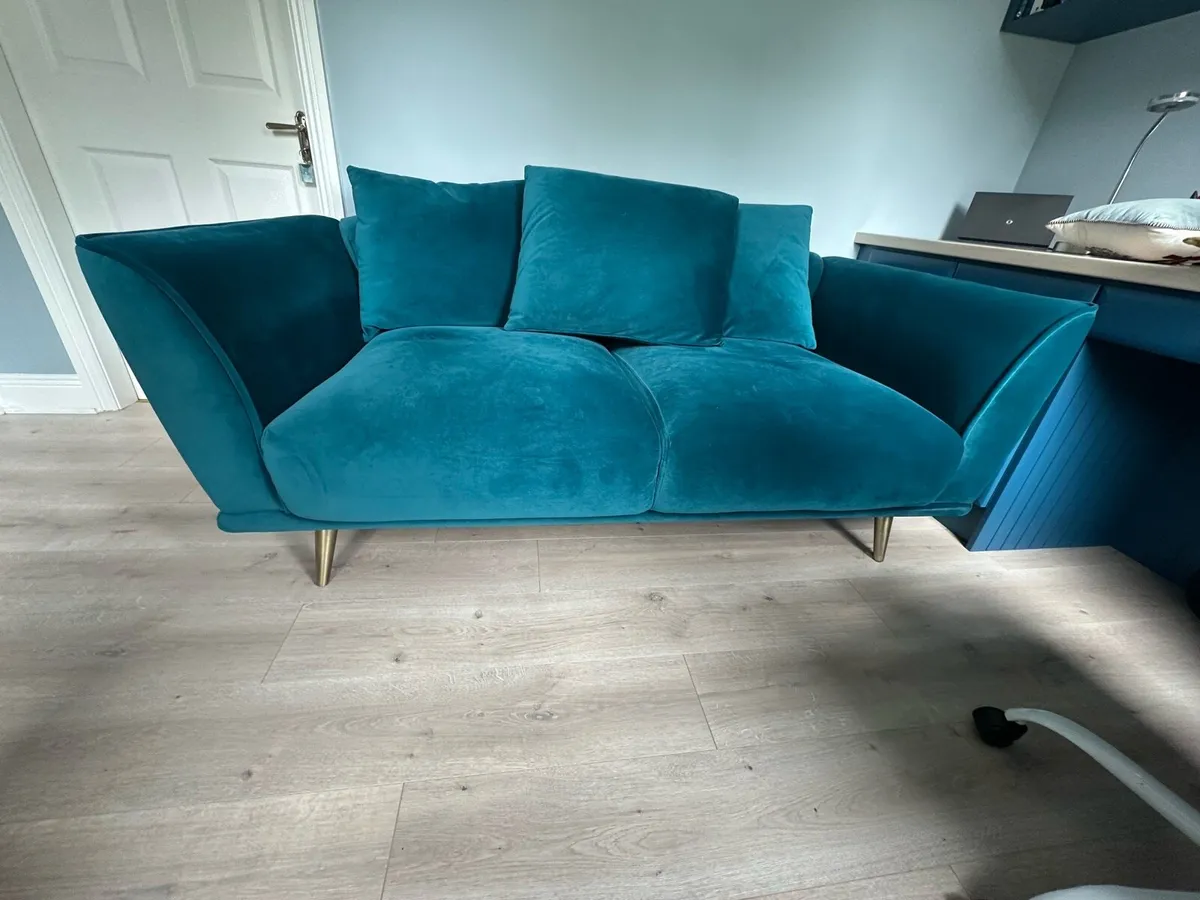 Sofa for sale - Image 2
