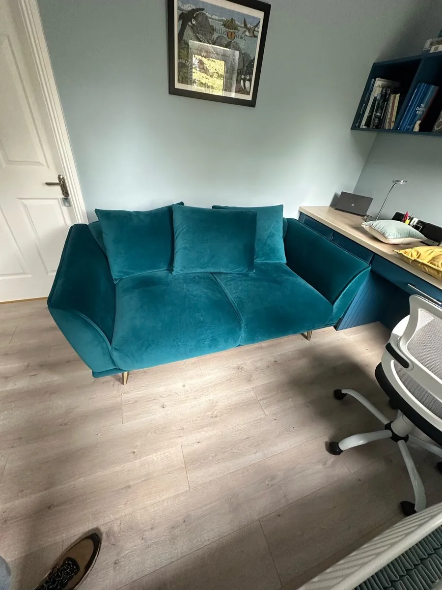 Sofa for sale - Image 4