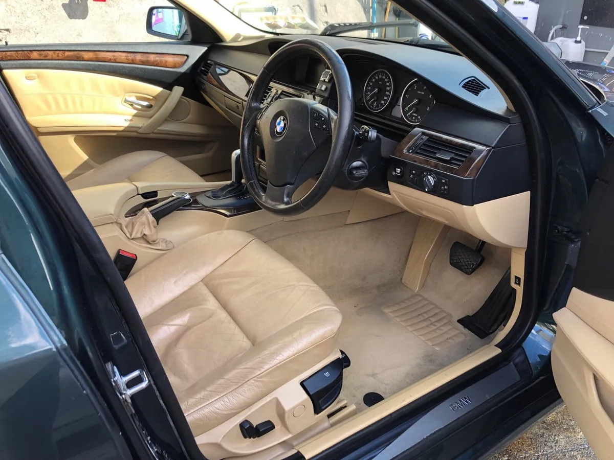 BMW 520d e60 2007 - Image 4