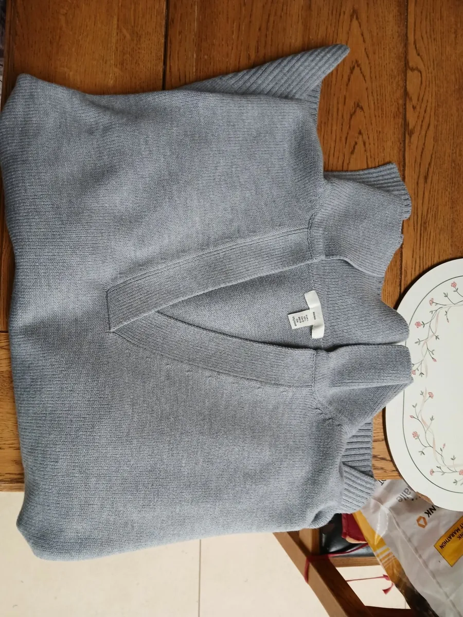 Maternity jumper light grey less than half price. - Image 3