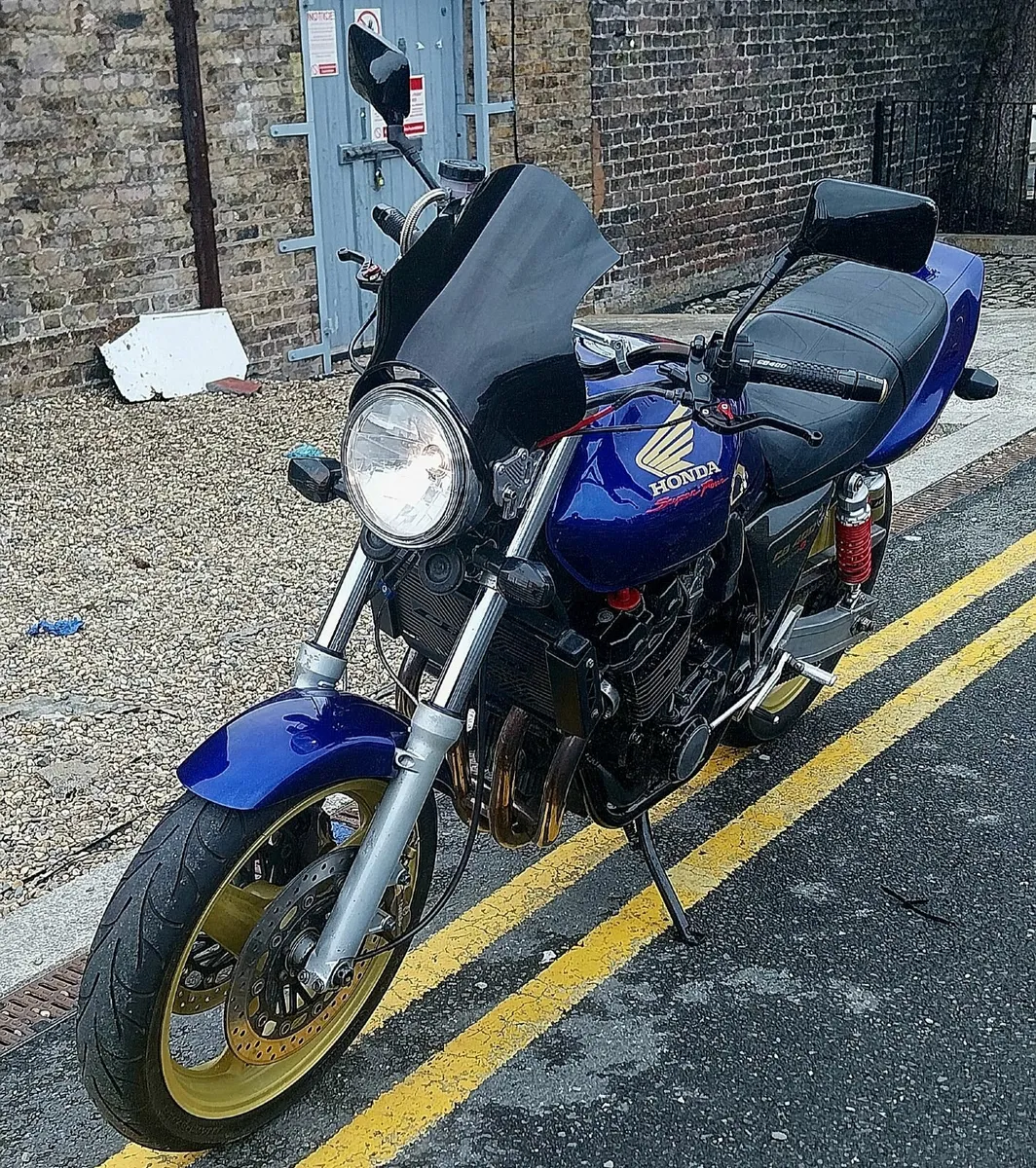 97 HONDA CB400sf VERSION S - Image 2