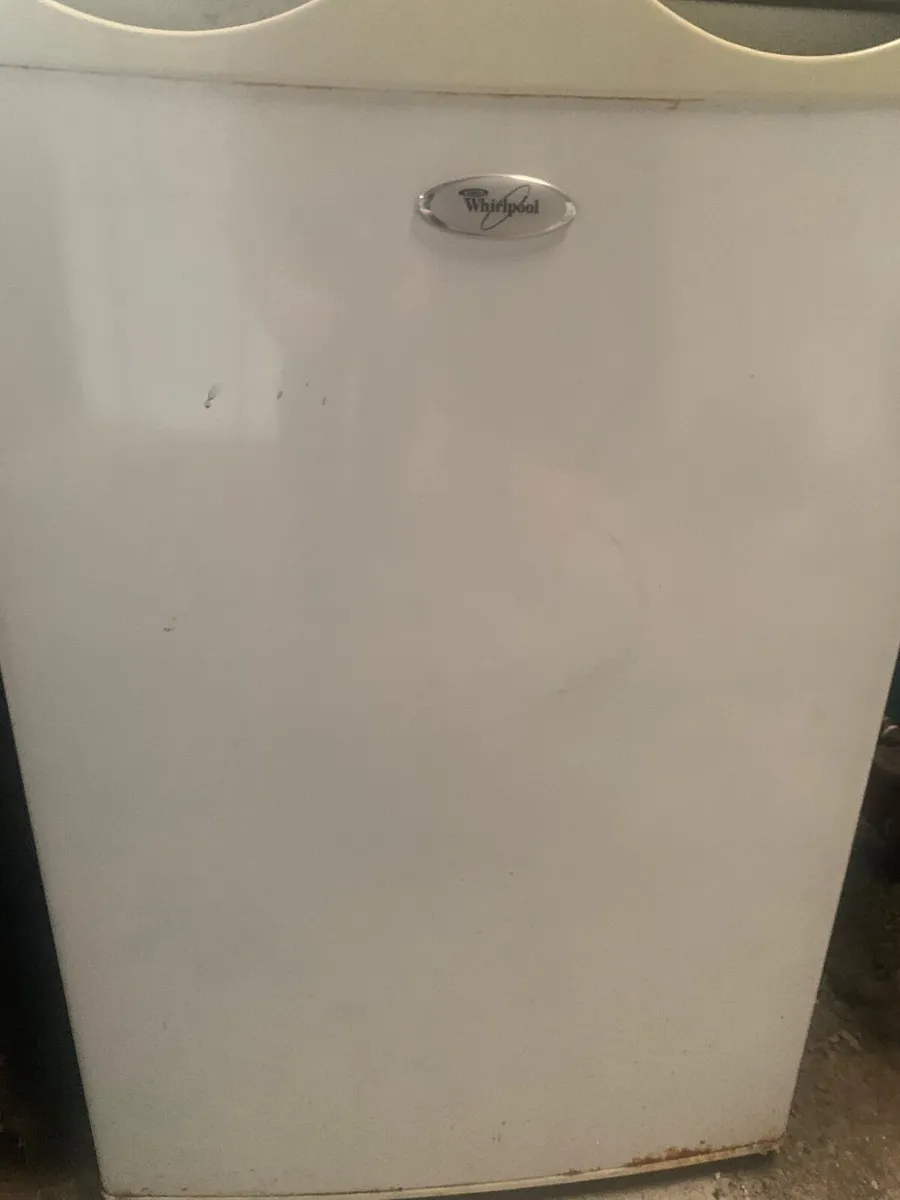 Under counter freezer - Image 1
