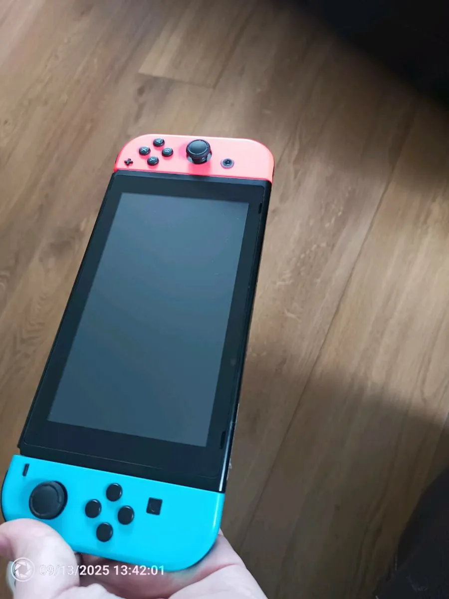 Nintendo switch and accessories - Image 2