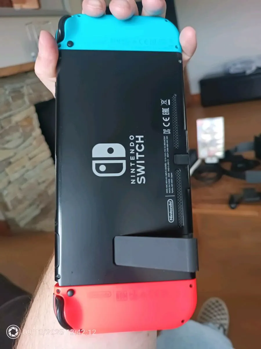 Nintendo switch and accessories - Image 3