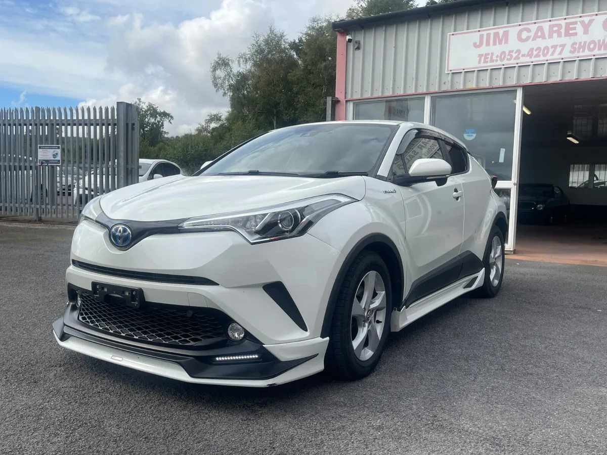2017-2 Toyota CHR - Image 3