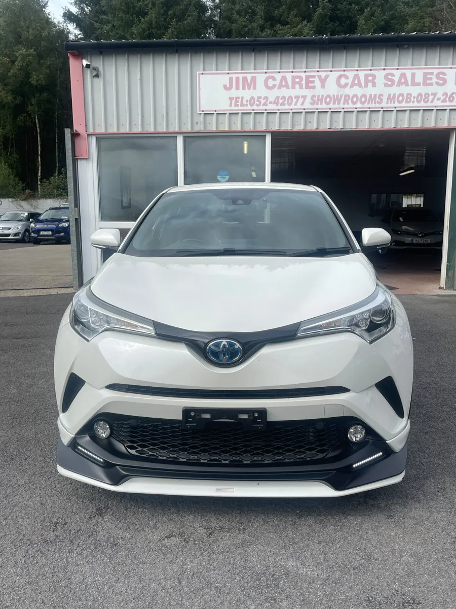 2017-2 Toyota CHR - Image 2