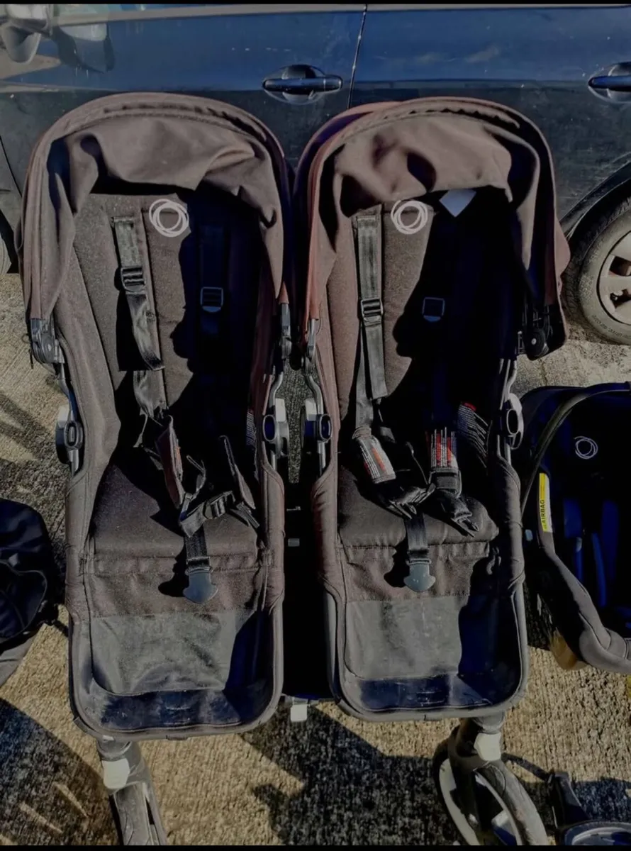 Full twin Bugaboo Donkey Duo travel set - Image 2