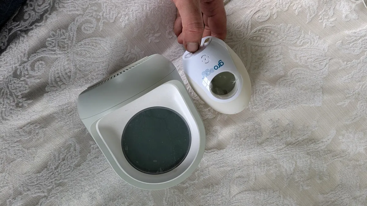 Gro egg and tomme tippee sleep trainer - Image 3