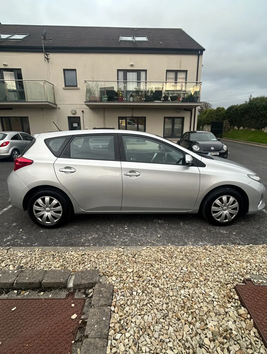 Toyota Auris (Going Cheap) - Image 2