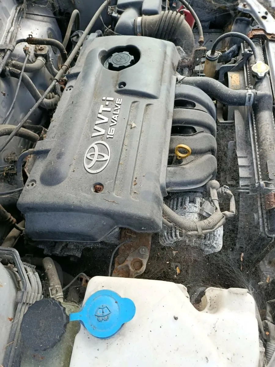 2000 Toyota Corolla 1.4 vvti Parts - Image 4