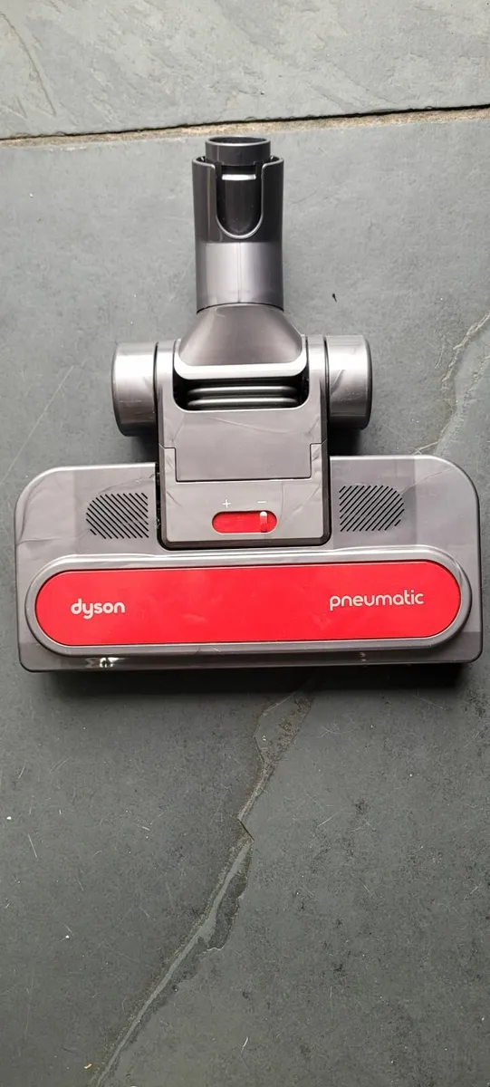 Dyson Pneumatic Musclehead Floor Tool - Image 2