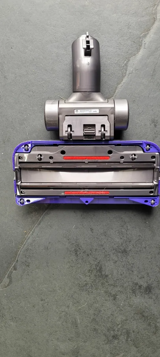 Dyson Pneumatic Musclehead Floor Tool - Image 3