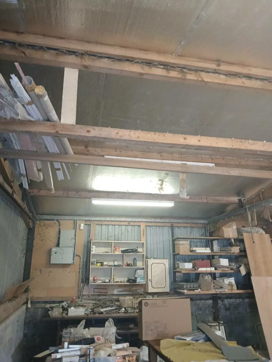 Shed - Image 3