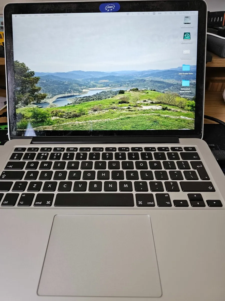 MacBook Pro 2.9 GHz dual core intel Core i5,16GB R - Image 3