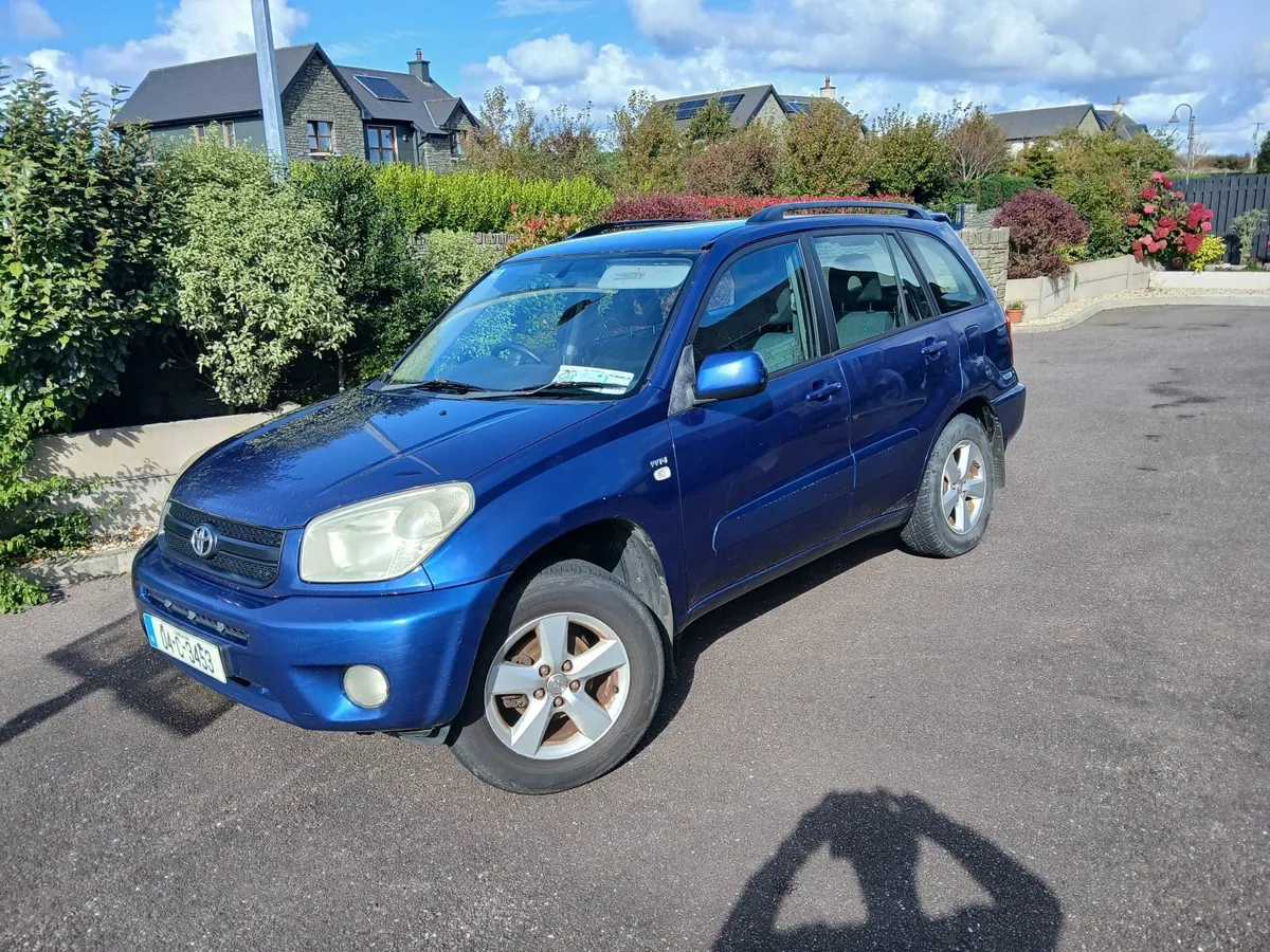 Toyota RAV4 2004 - Image 4