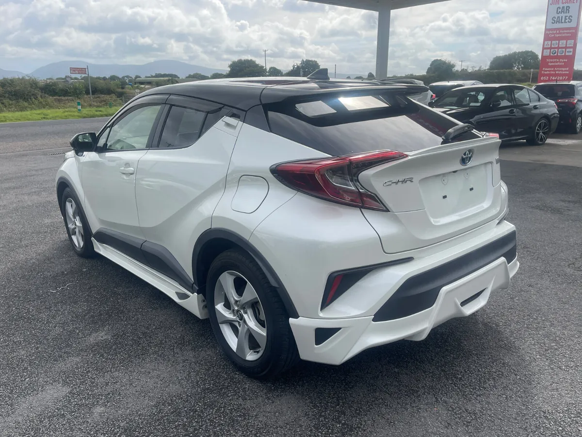 Toyota CHR 2018-2 - Image 4