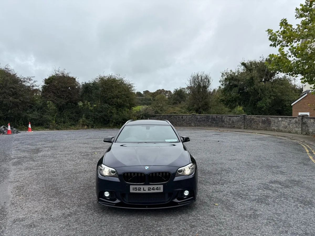 BMW 520D F11 MSPORT AUTO - Image 2