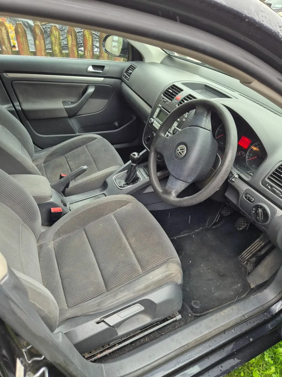 Volkswagen Jetta 2008 - Image 4