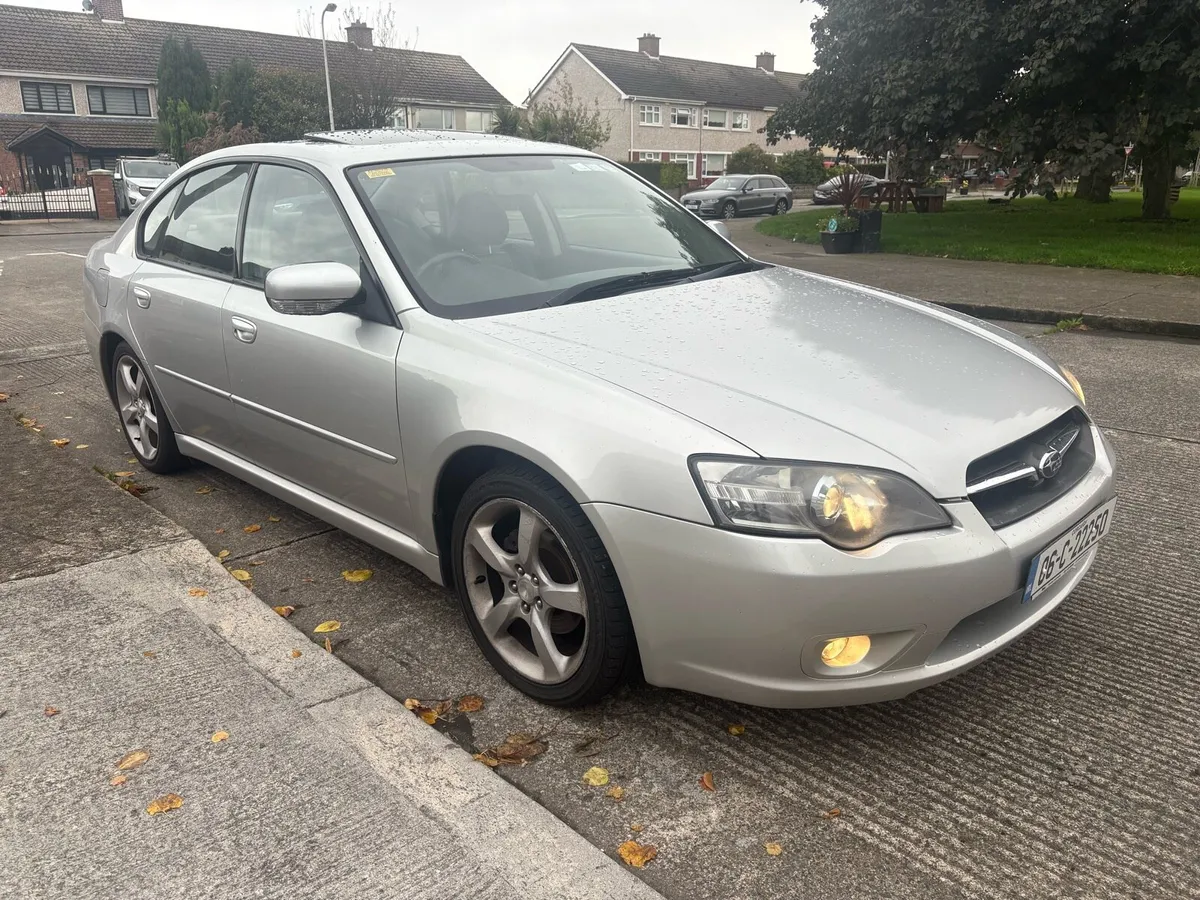 2006 legacy AWD - Image 1