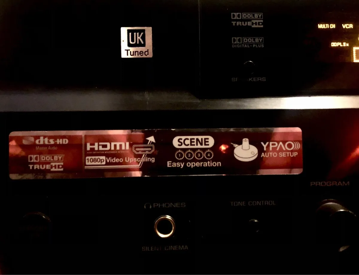 YAMAHA amp - Image 2