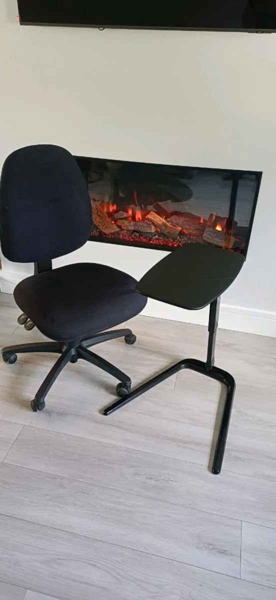 BlackOffice Chair & foldable desk - Image 1