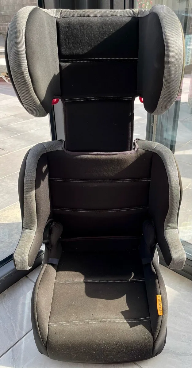 Halfords car seat - Image 2