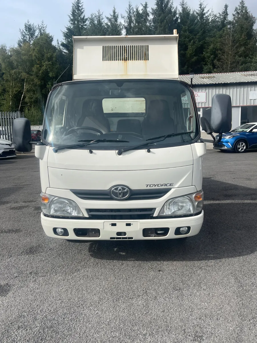 Toyota Dyna 2016-1 - Image 2