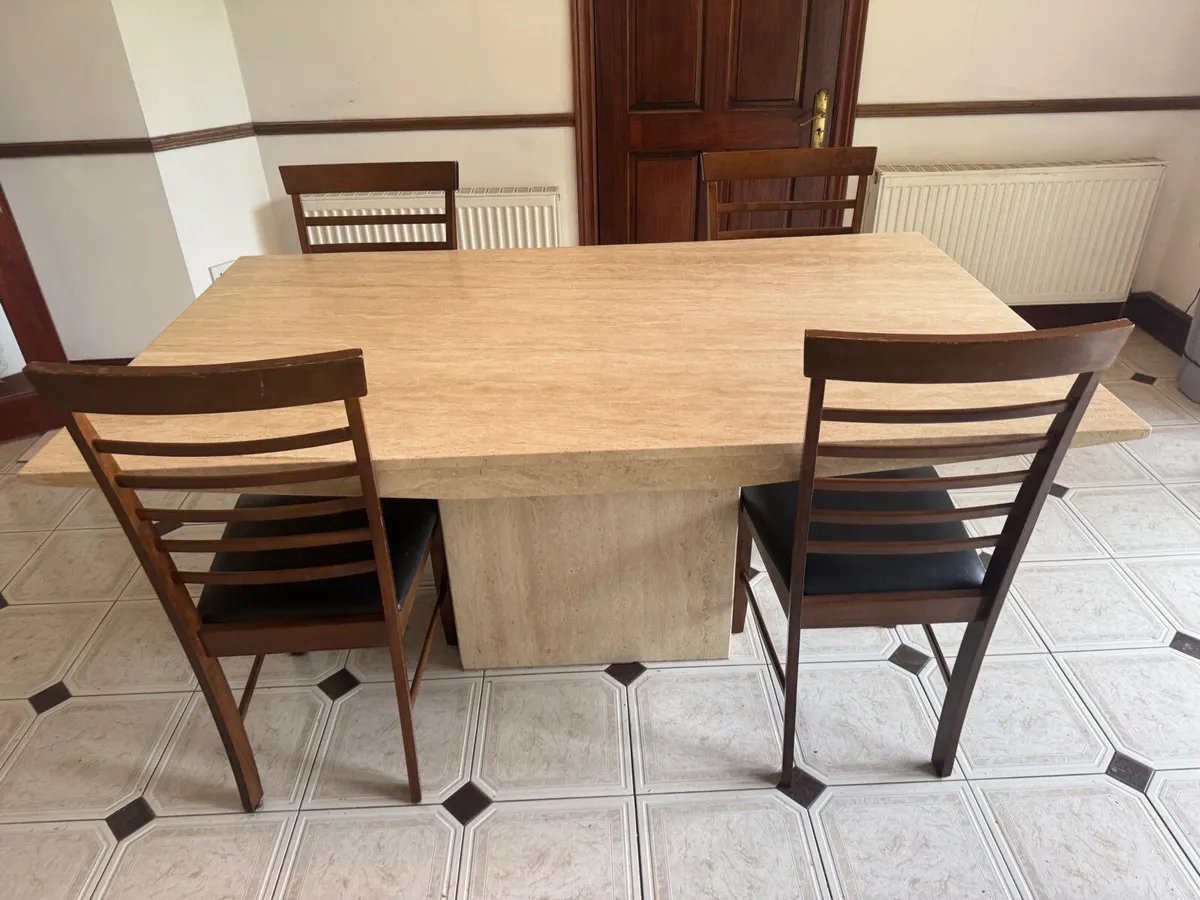 Solid marble table - Image 3