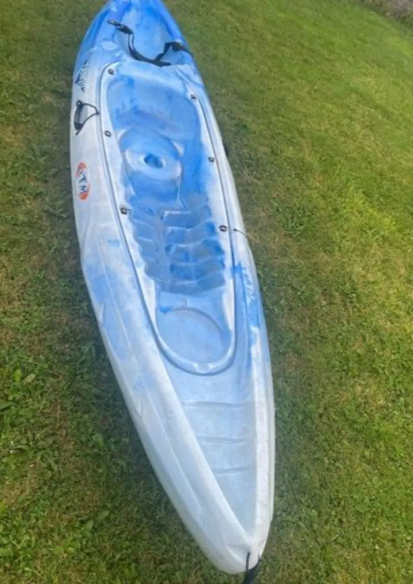 kayak - Image 3