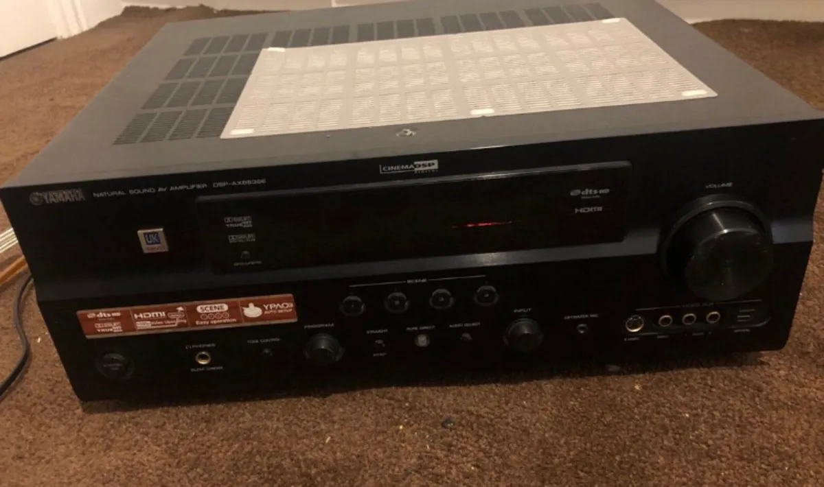 YAMAHA amp - Image 1