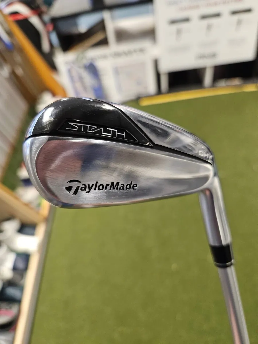 As New Taylormade Stealth DHY 4 Iron - Image 1
