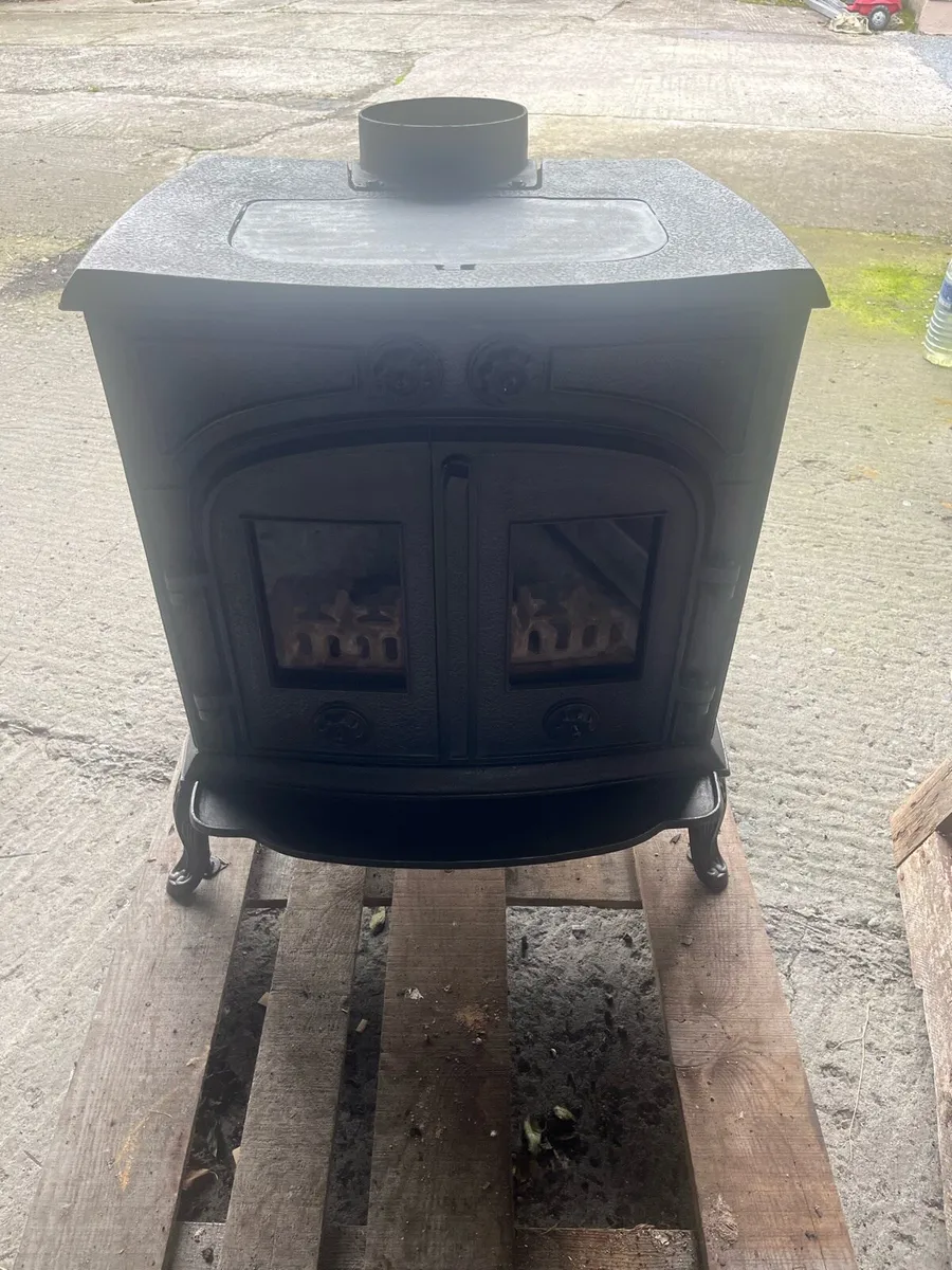 Hercules stove - Image 1