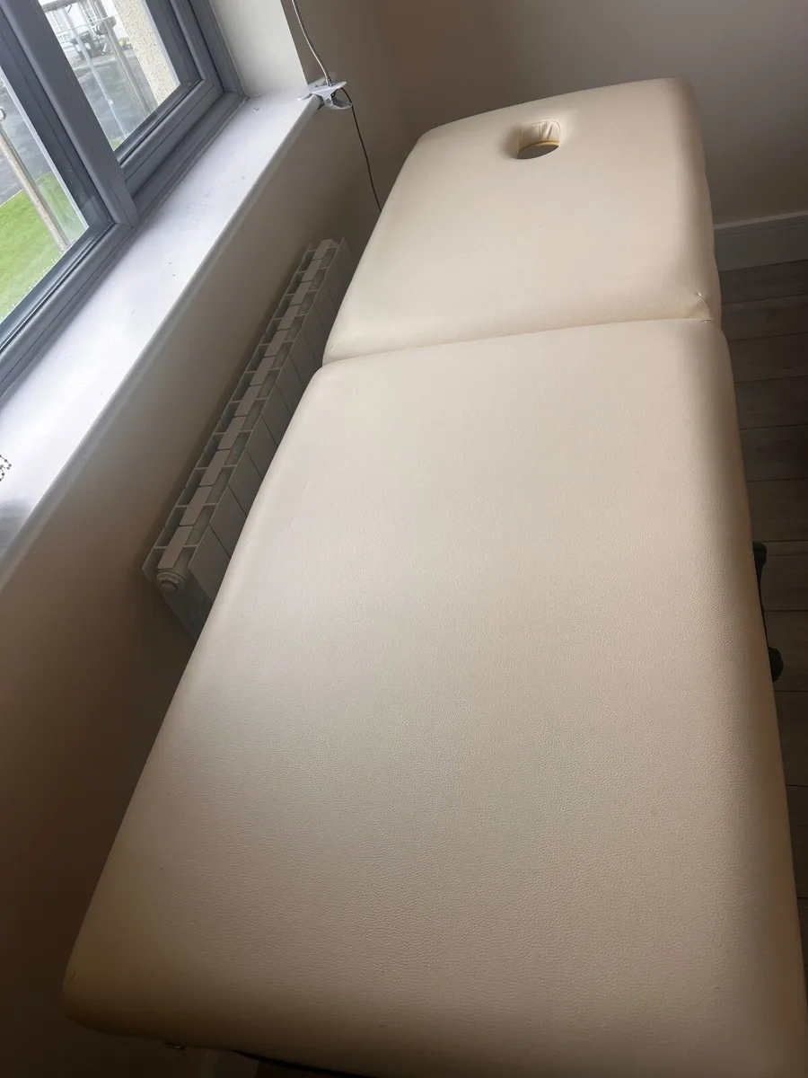 Massage bed - Image 2
