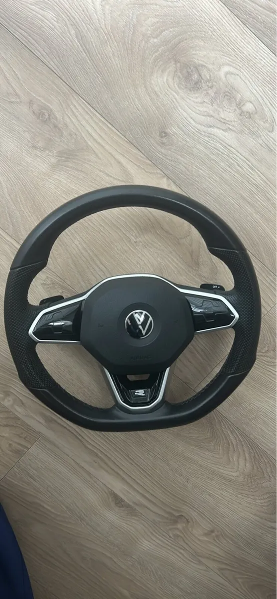 Vw golf 8 steering wheel - Image 1