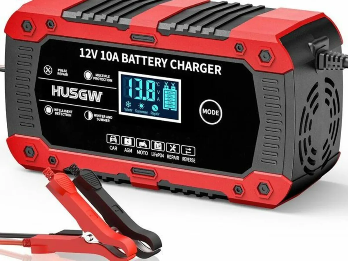 Car Battery Charger 10A/12V. - Image 1