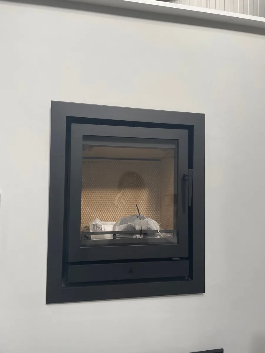 New Ex-Stock Stovax Riva 55 Insert Fire - Image 1