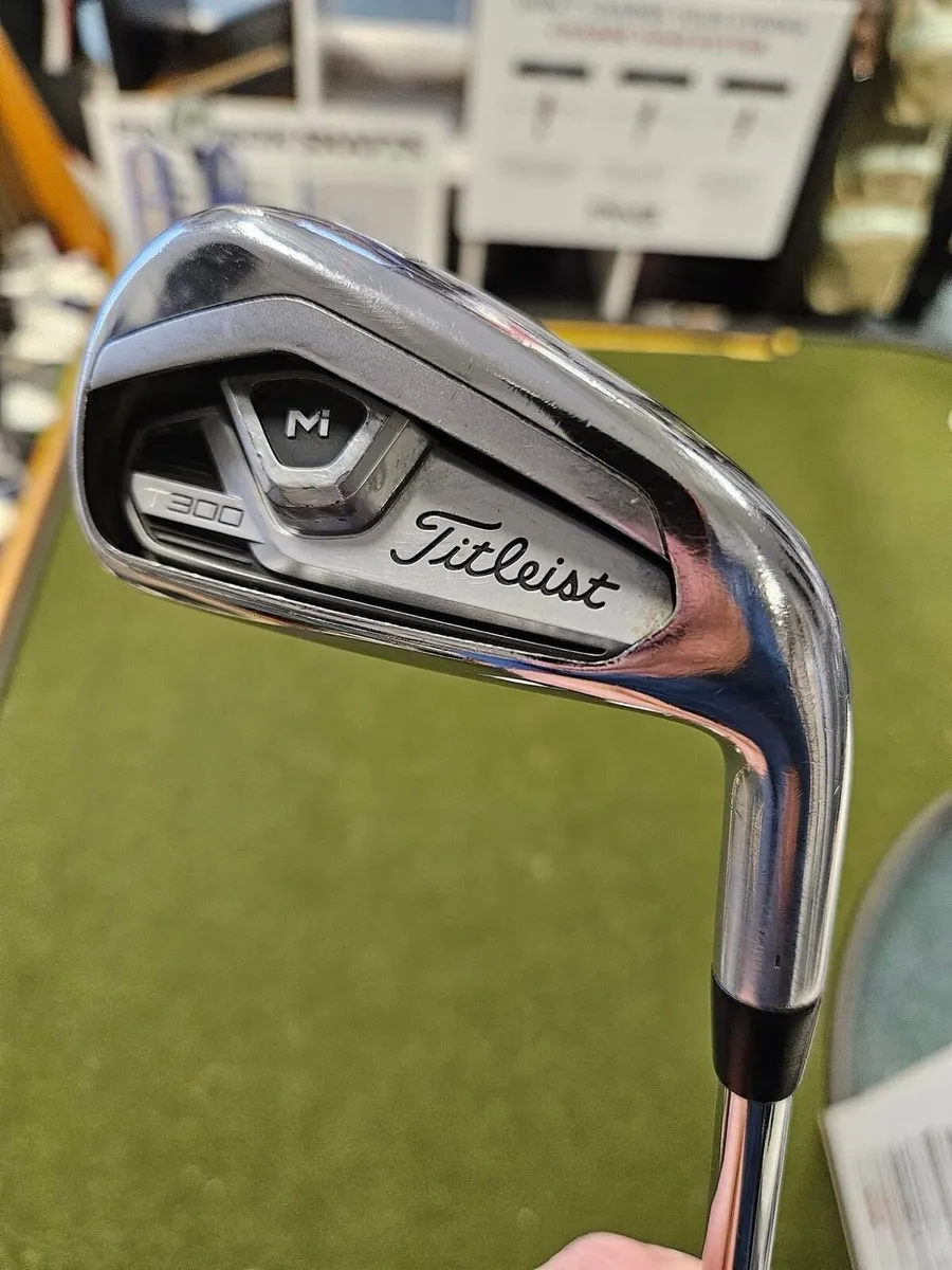 Titleist T300/T200 Combo Set Irons - Image 3