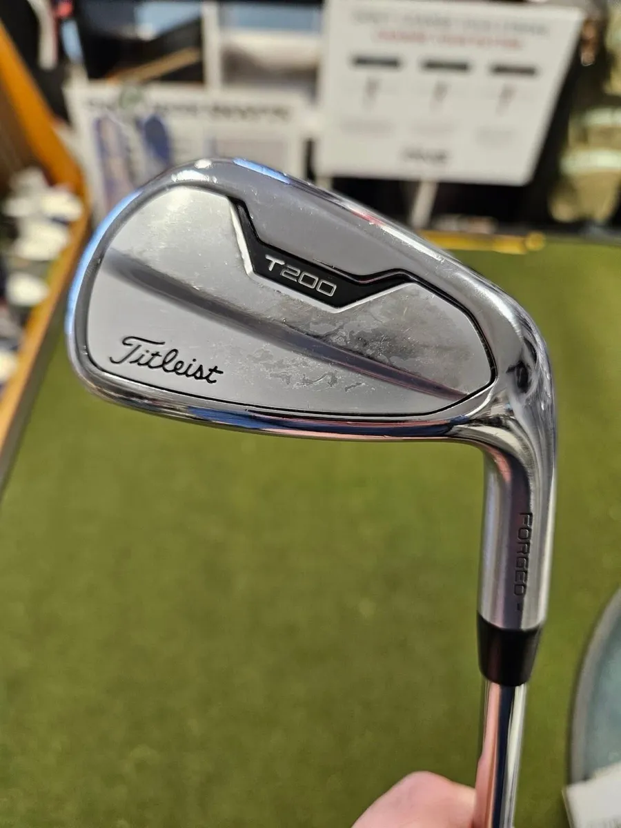 Titleist T300/T200 Combo Set Irons - Image 4