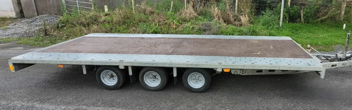18ft Tri Axle Indepension Transporter Tilt Trailer - Image 3