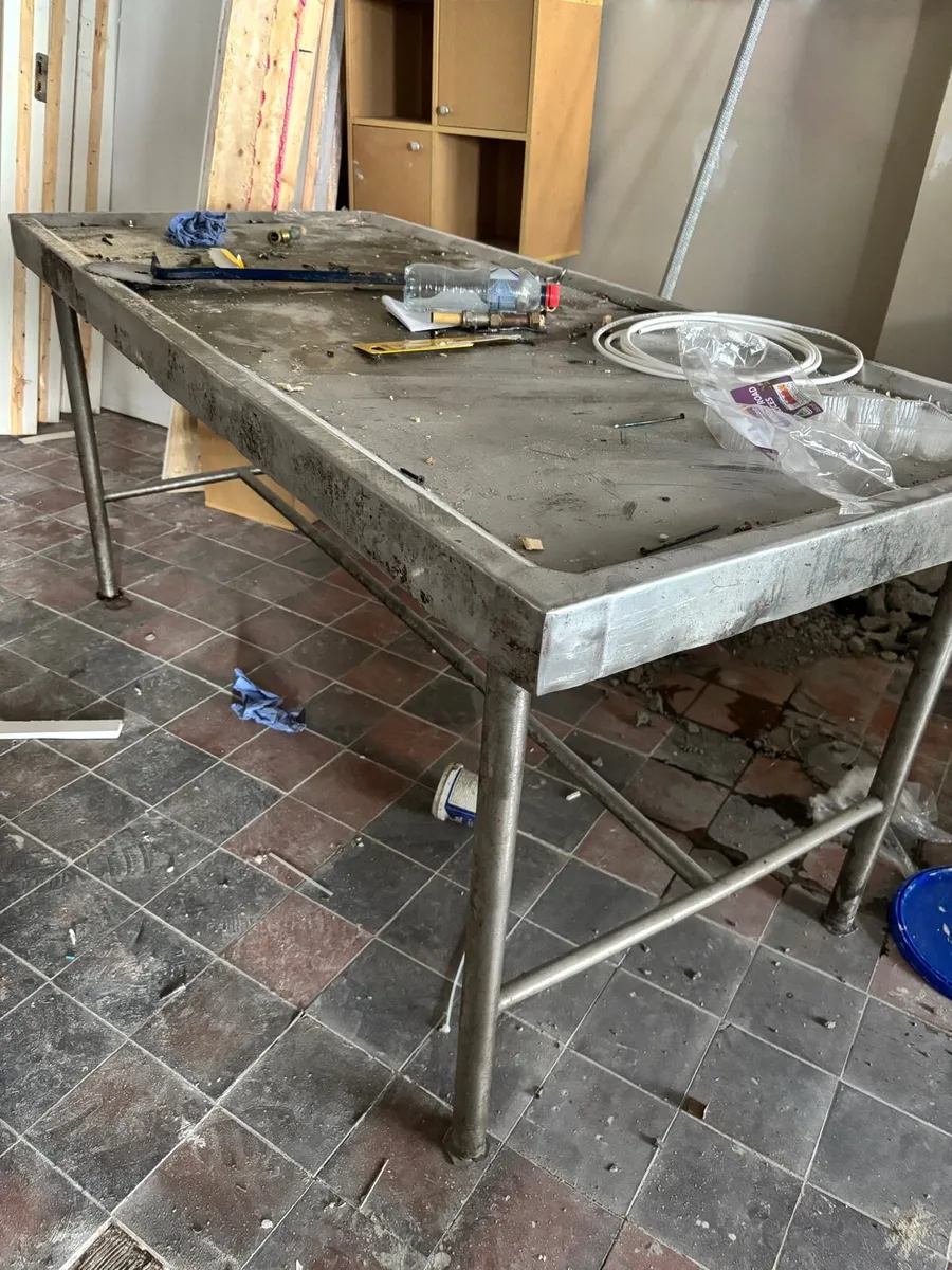 Catering equipment - Image 1