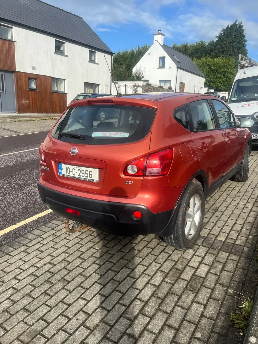Nissan Qashqai 2010 - Image 4
