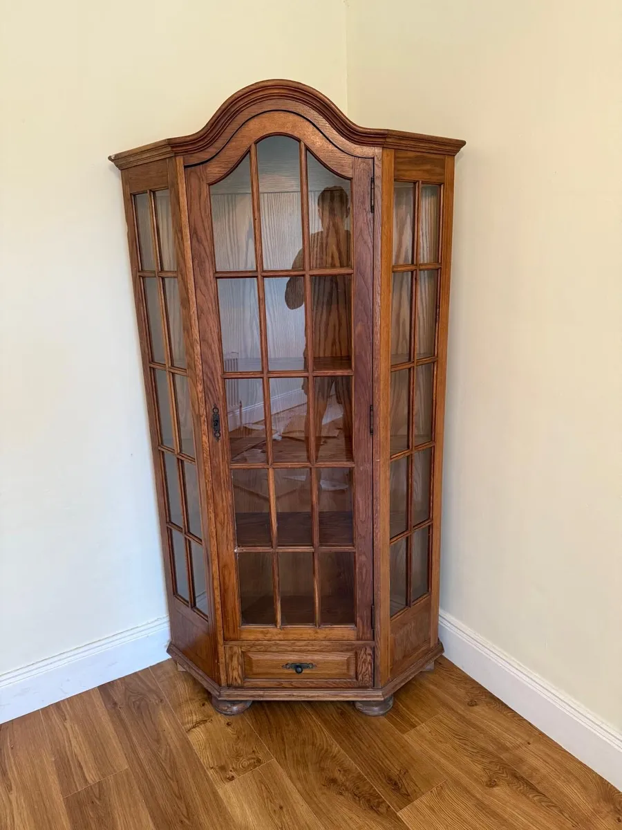 Glass cabinet - Image 3