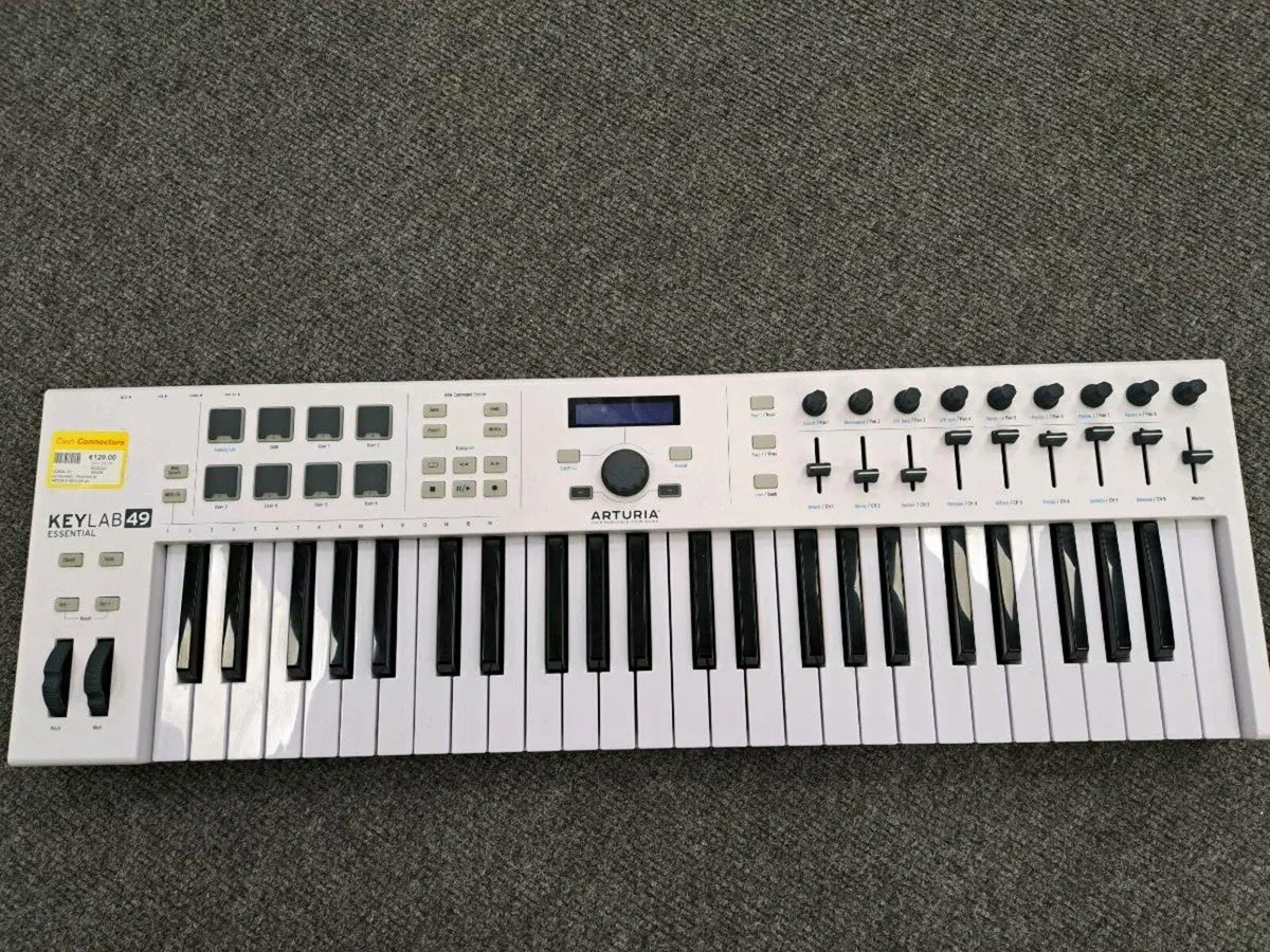 Arturia Keylab 49 Keyboard - Image 2