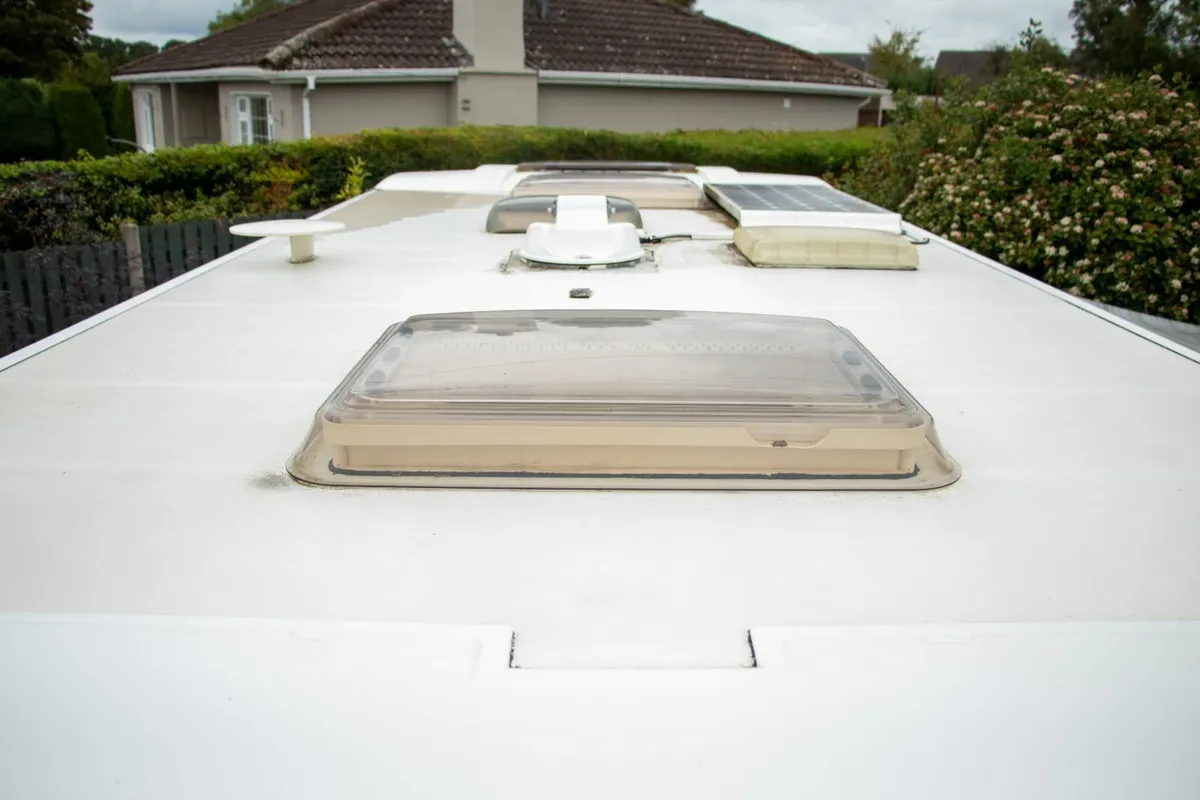 Motorhome - Image 2